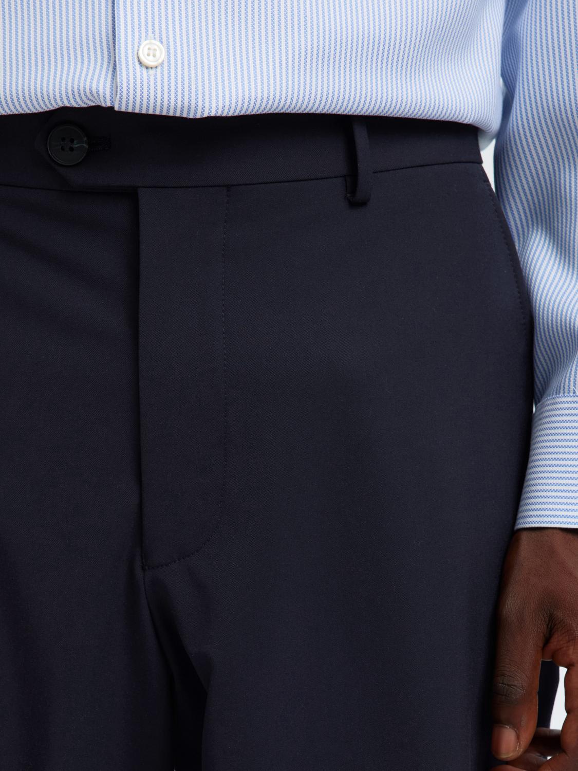 model_shot-detail